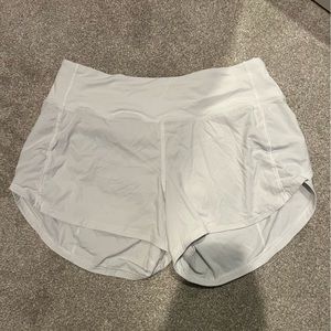 Lululemon Speed ups 2.5 white high rise size 6
